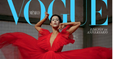 Festejo del 20° aniversario de Vogue México con la bailarina Elisa Carrillo.